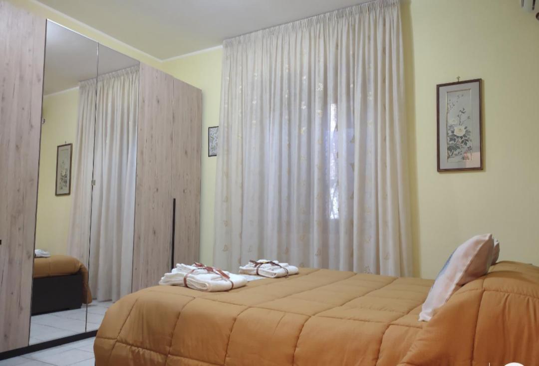 Apartment Holidays At The Dock - Airport *